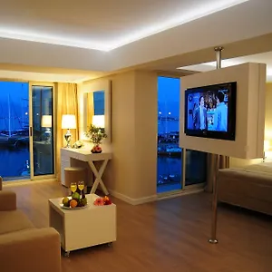**** Otel Alesta Yacht Türkiye