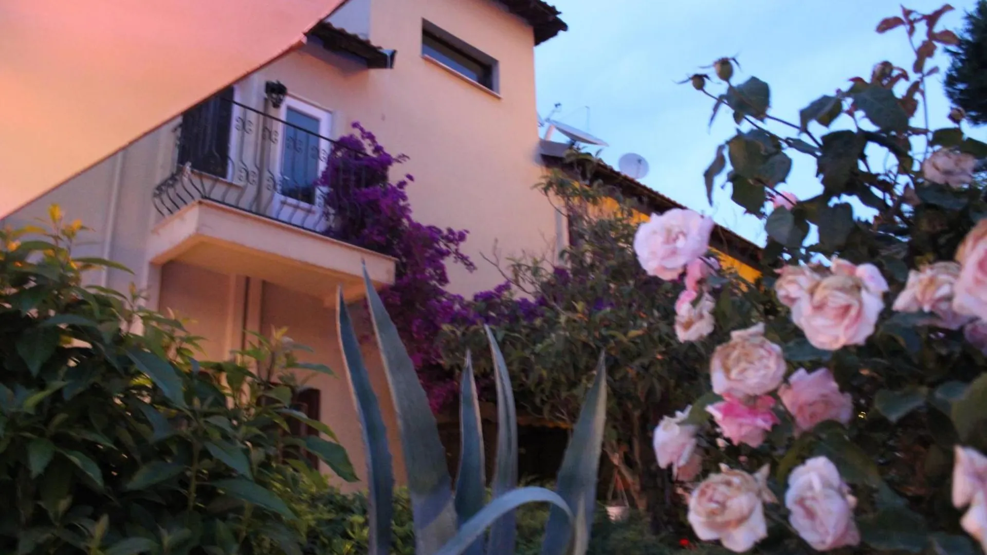 Tunacan Hotel Oludeniz